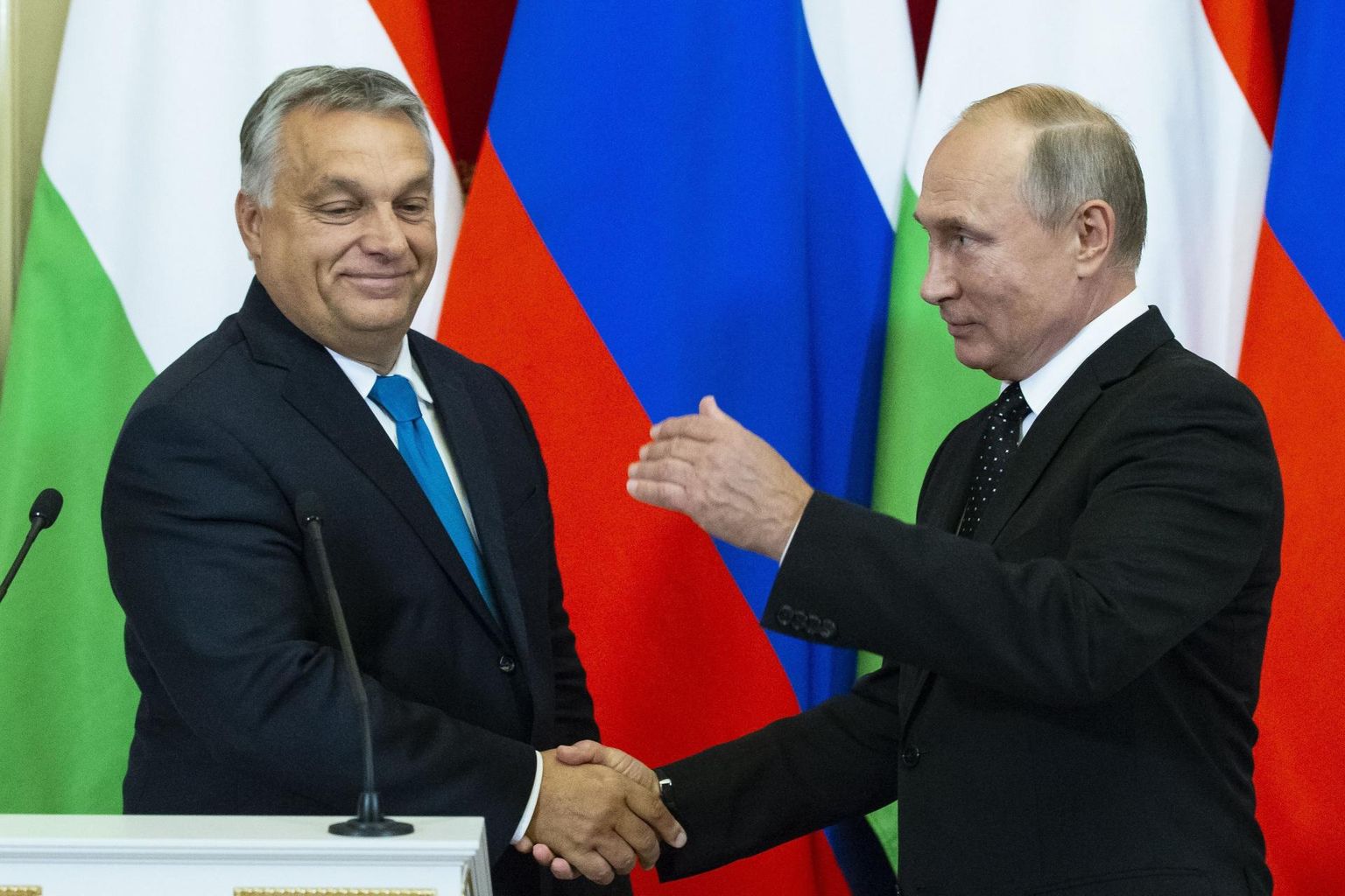 Ungari peaminister Viktor Orbán (vasakul) ja Venemaa president Vladimir Putin kaks kuud tagasi Kremlis.