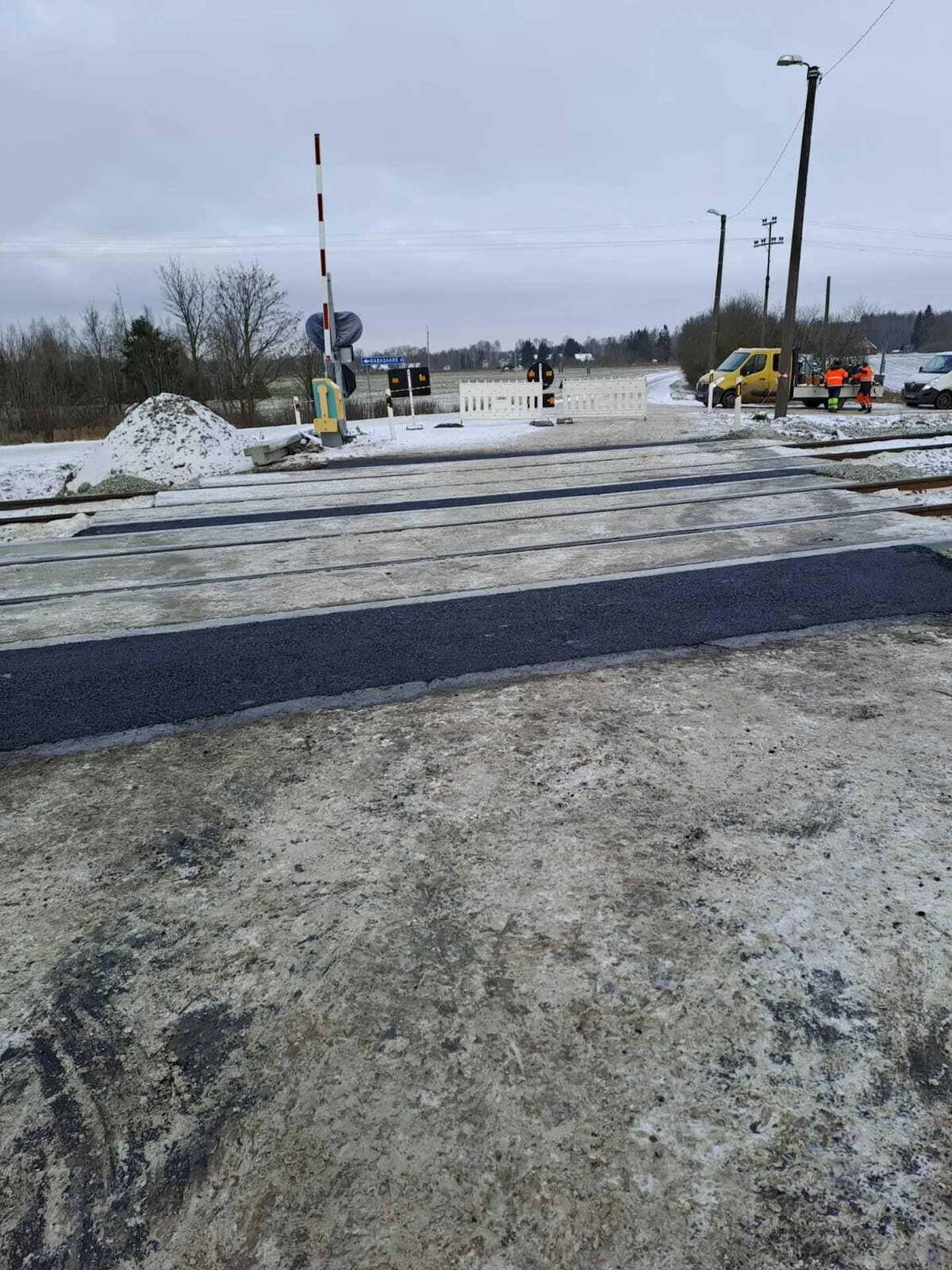 Lehtse ülesõidu remont.