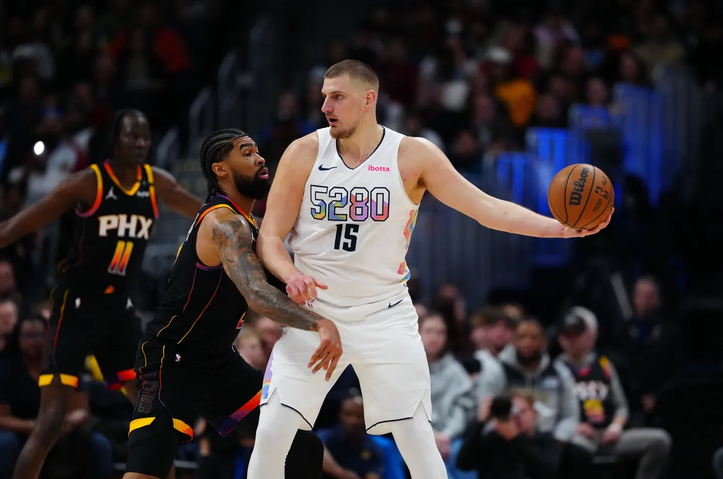 NBA zvaigzne Nikola Jokičs