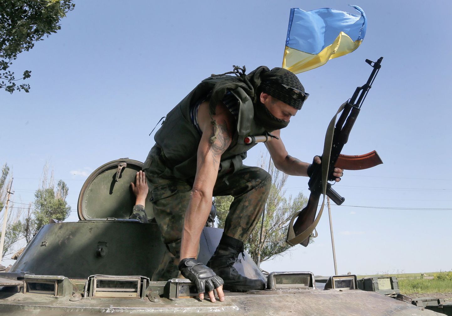 Украинские военные под Донецком.