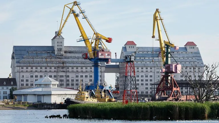 Морские перевозки обходятся бизнесу дороже, чем сухопутные