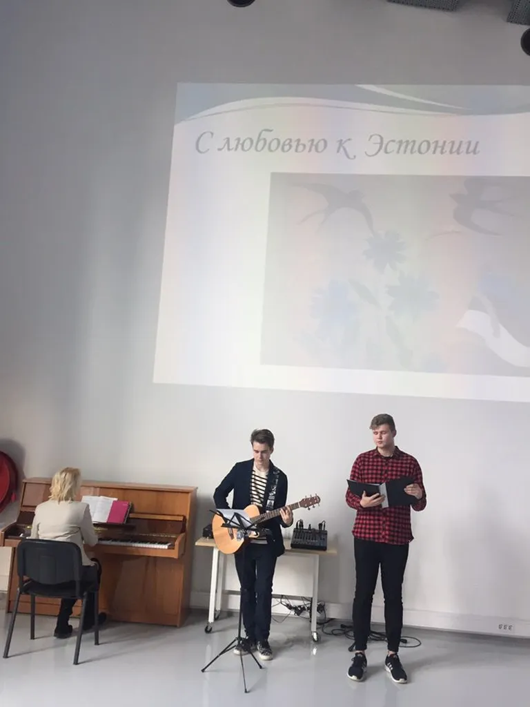 Pärnu keskraamatukogus kõlasid oktoobris Eesti Vabariigi 100. aastapäevale pühendatud luuletused.