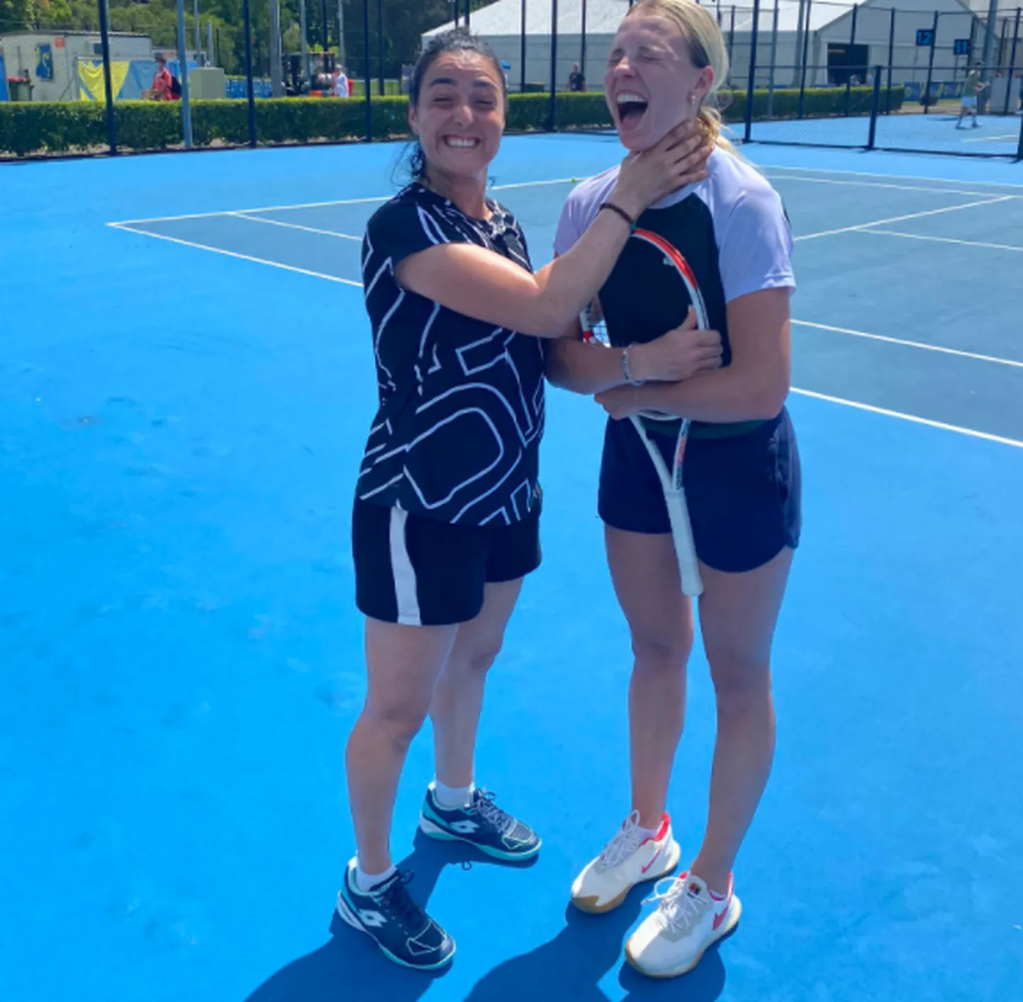 Ons Jabeur ja Anett Kontaveit.