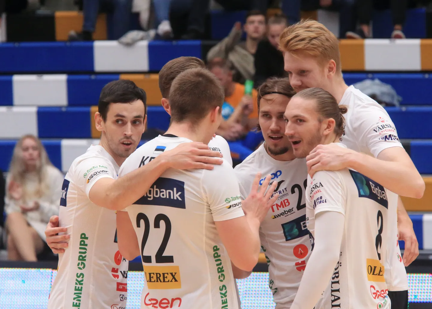 Tartu Bigbanki mängijad Taavet Leppik (vasakult), Markkus Keel, Siim Päid, Tamur Viidalepp, Mart Naaber ja Timo Lõhmus jäid avamängul vastasele alla.