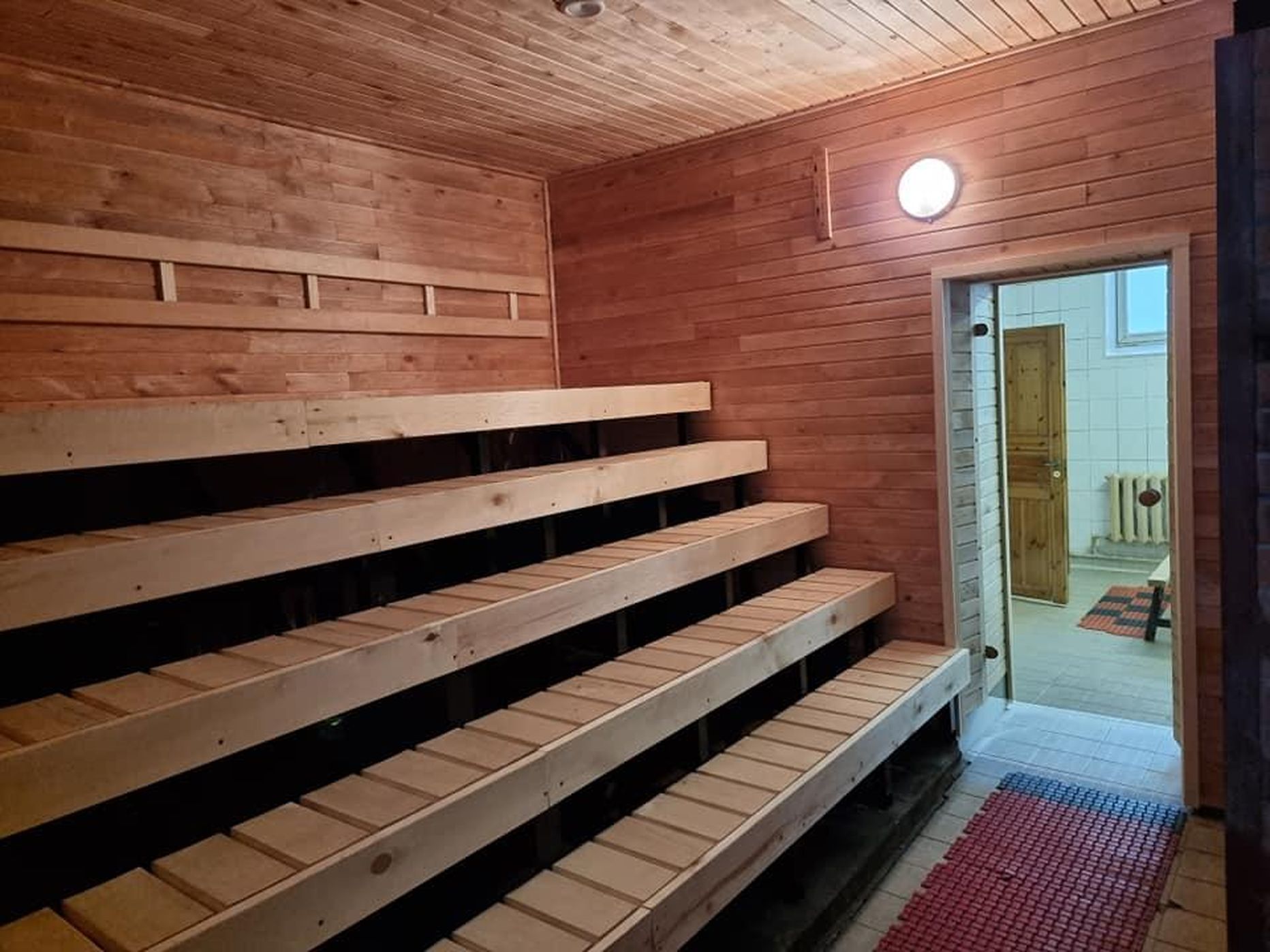 Tihemetsa sauna toetuseks korraldatakse laupäeva hommikupoolikul selle juures heategevuslik täiturg.