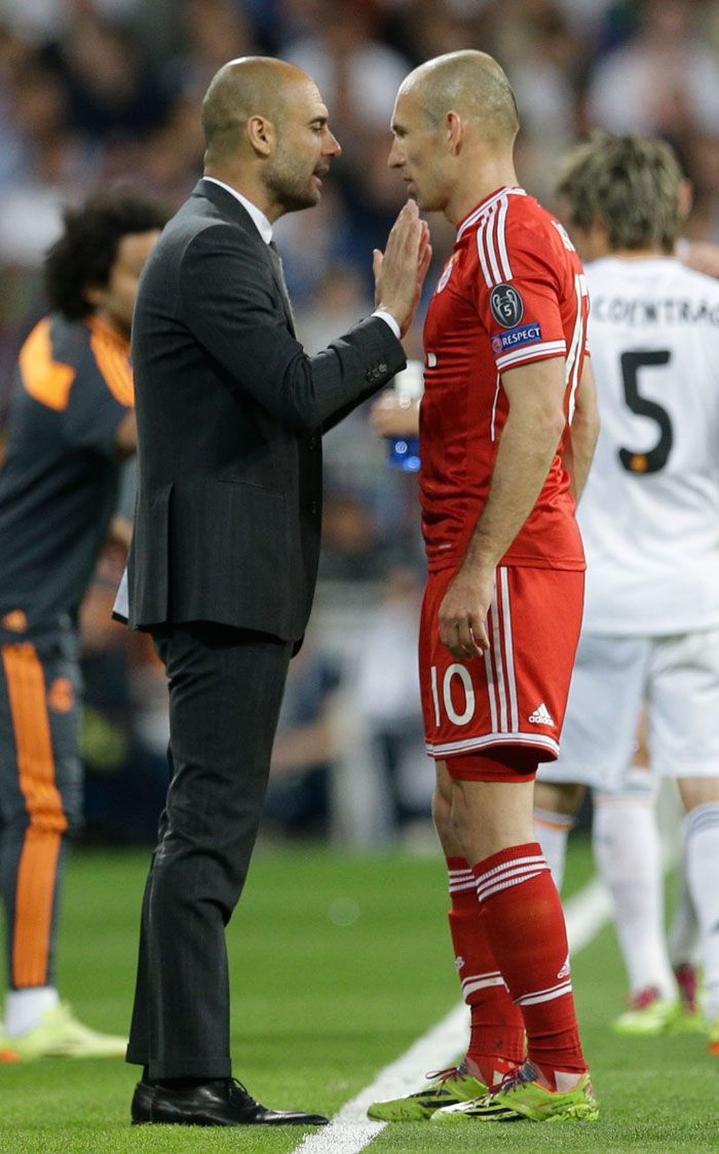 Pep Guardiola ja Arjen Robben olid vaatamata kaotusele mänguga rahul.
