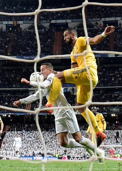 Mehdi Benatia teeb vea Lucas Vasquezile.