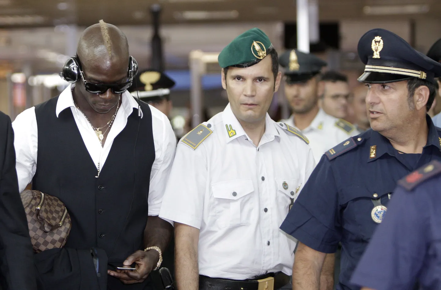 Mario Balotelli (vasakul).