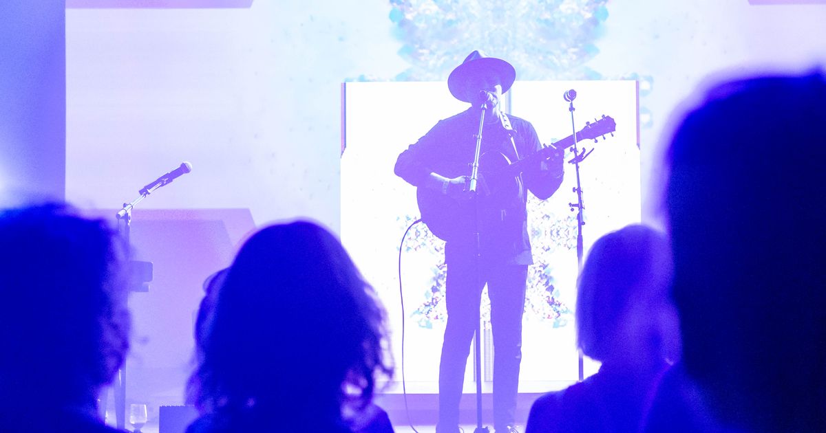 Galerii: Intsikurmu talifestival tõi Põlva metsapargi miljöö üheks õhtuks Tallinna
