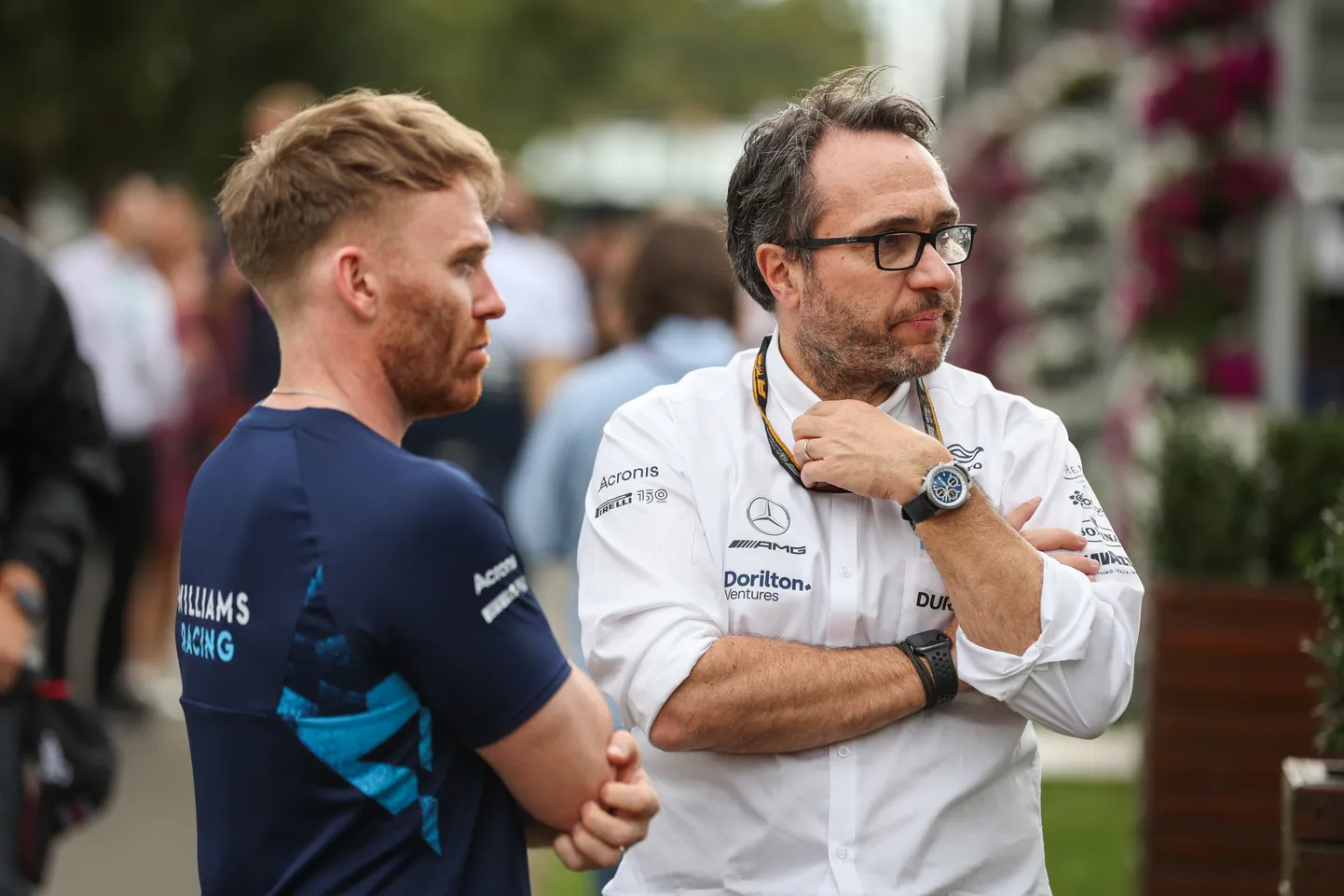 Williamsi F1 meeskonna spordidirektor Sven Smeets (paremal).