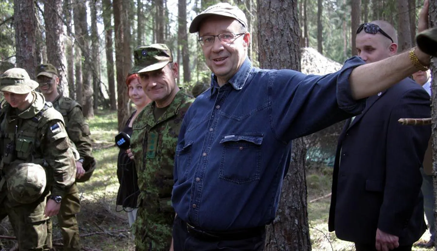 President Toomas Hendrik Ilves külastas sel kevadel ka kaitseväe suurõppust Kevadtorm.