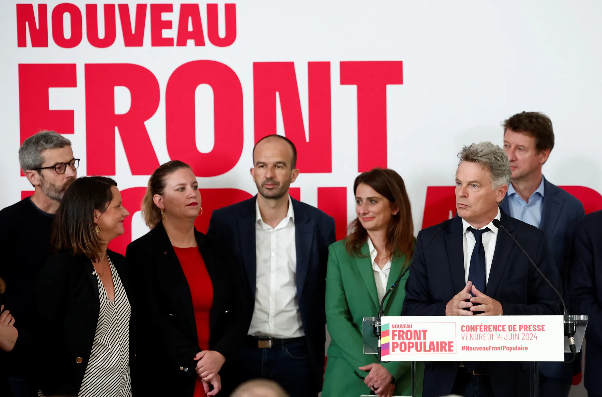 Vasakpoolse valimisliidu Uus Rahvarinne programmi avalikustamisel räägib liitlaste eest kommunistliku partei esimees Fabien Roussel (paremal).