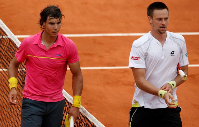 2009. aasta Roland Garrosil võitis Robin Söderling Rafael Nadali turniiri neljandas ringis.     