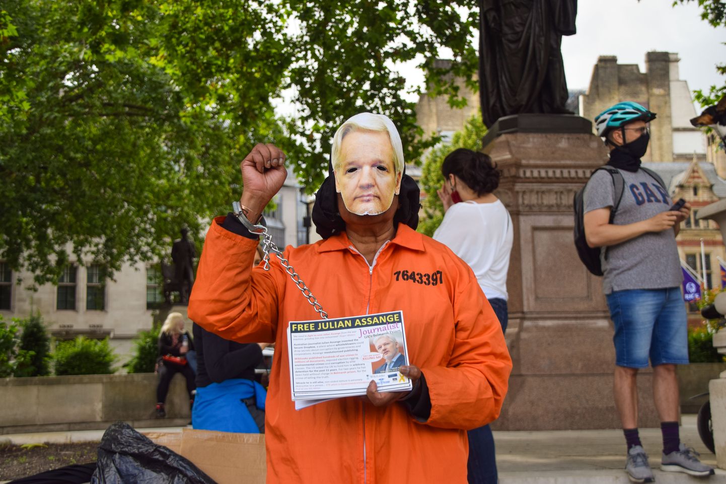 Julian Assange`i väljaandmise vastane meeleavaldus Londonis.