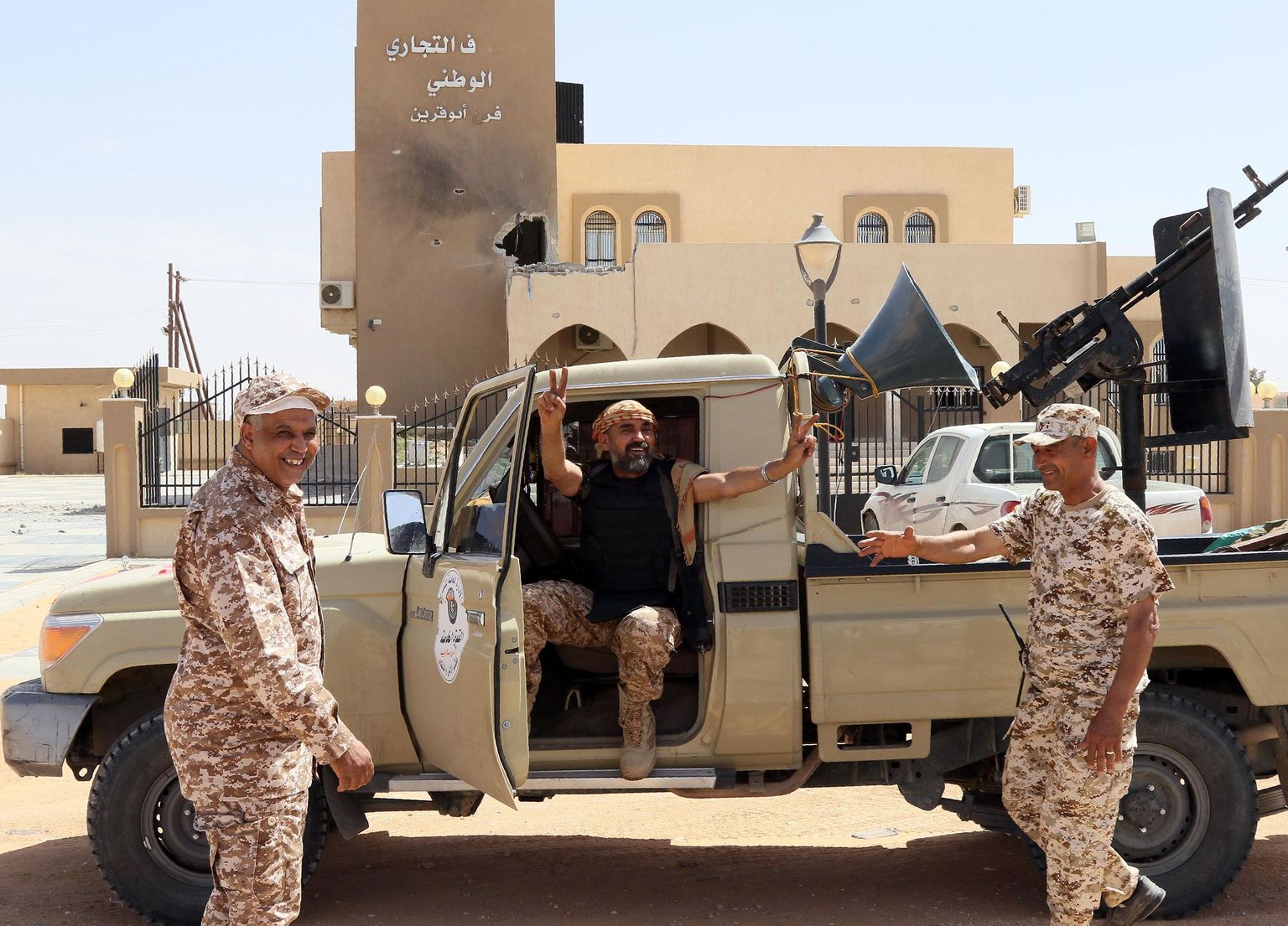 Liibüa valitsusväed Misrata lähedal.
