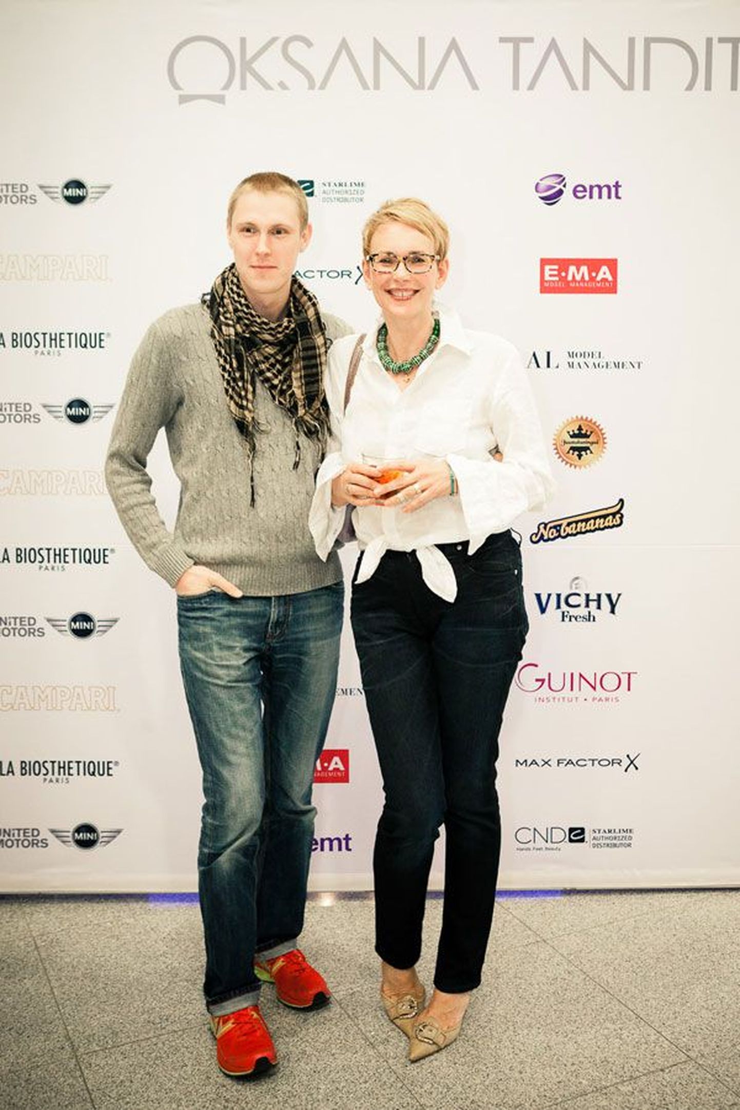 Alati moega kursis: fotograaf 
Olga Makina ja tema abikaasa, turundus-
spets Raimond Kaljulaid.