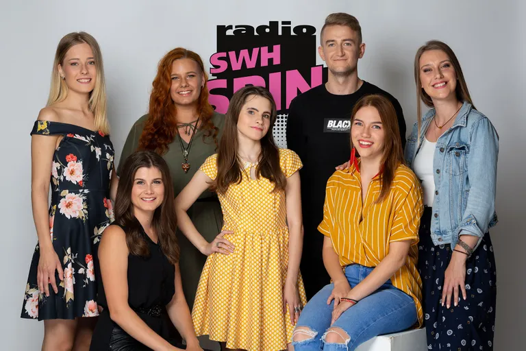 Radio SWH Spin 94,6 FM komanda