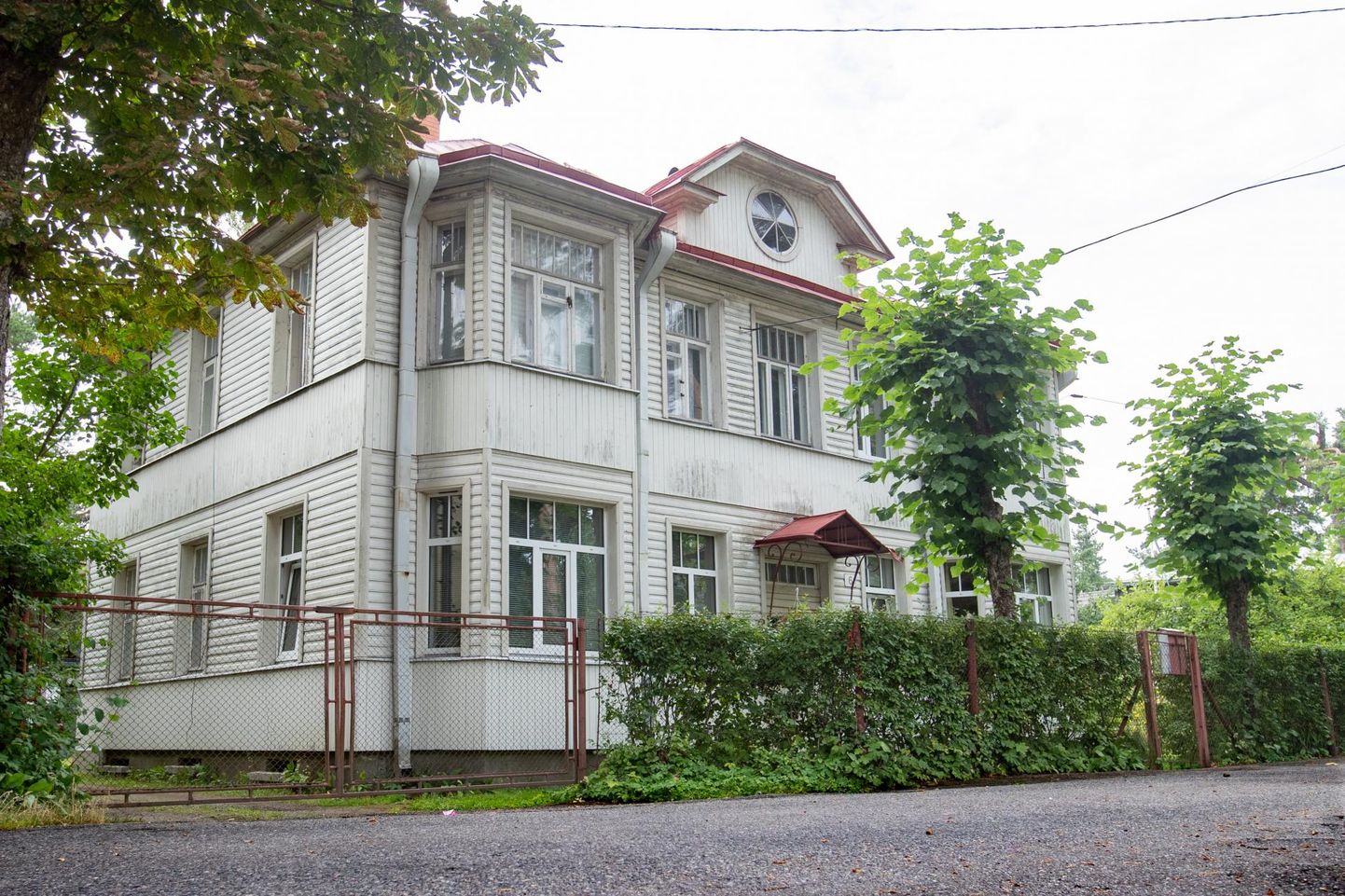 17.08.2022, Otto Tiefi valitsus astus ametisse Nõmmel aadressil Silla 6 asuvas majas.