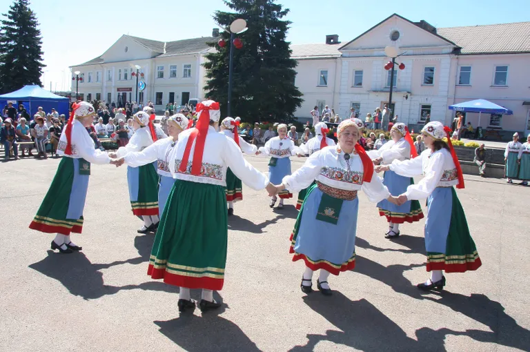 Танцевальная группа "Värten".