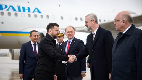 Zelenskis ieradies Stambulā