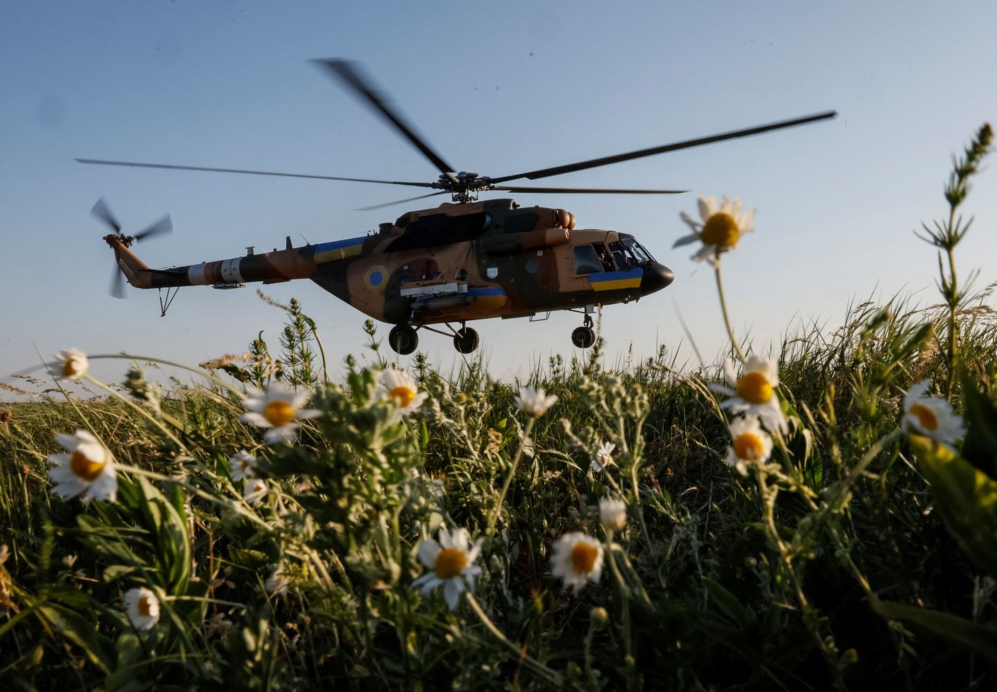 Ukraina õhujõudude helikopter. Foto on tehtud 1. juunil 2023 Põhja-Ukrainas
