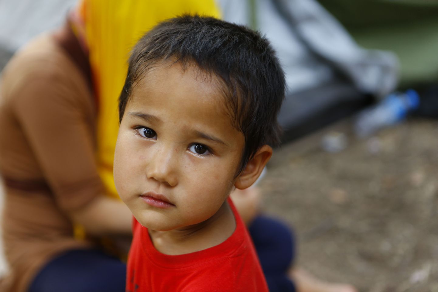 Afgaani poiss Kreeka põgenikelaagris.