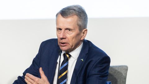 Rahandusminister Jürgen Ligi teravad sõnavõtud sotsiaalmeedias pälvivad tähelepanu: mul on kahtlus, et kõik ei ole korras
