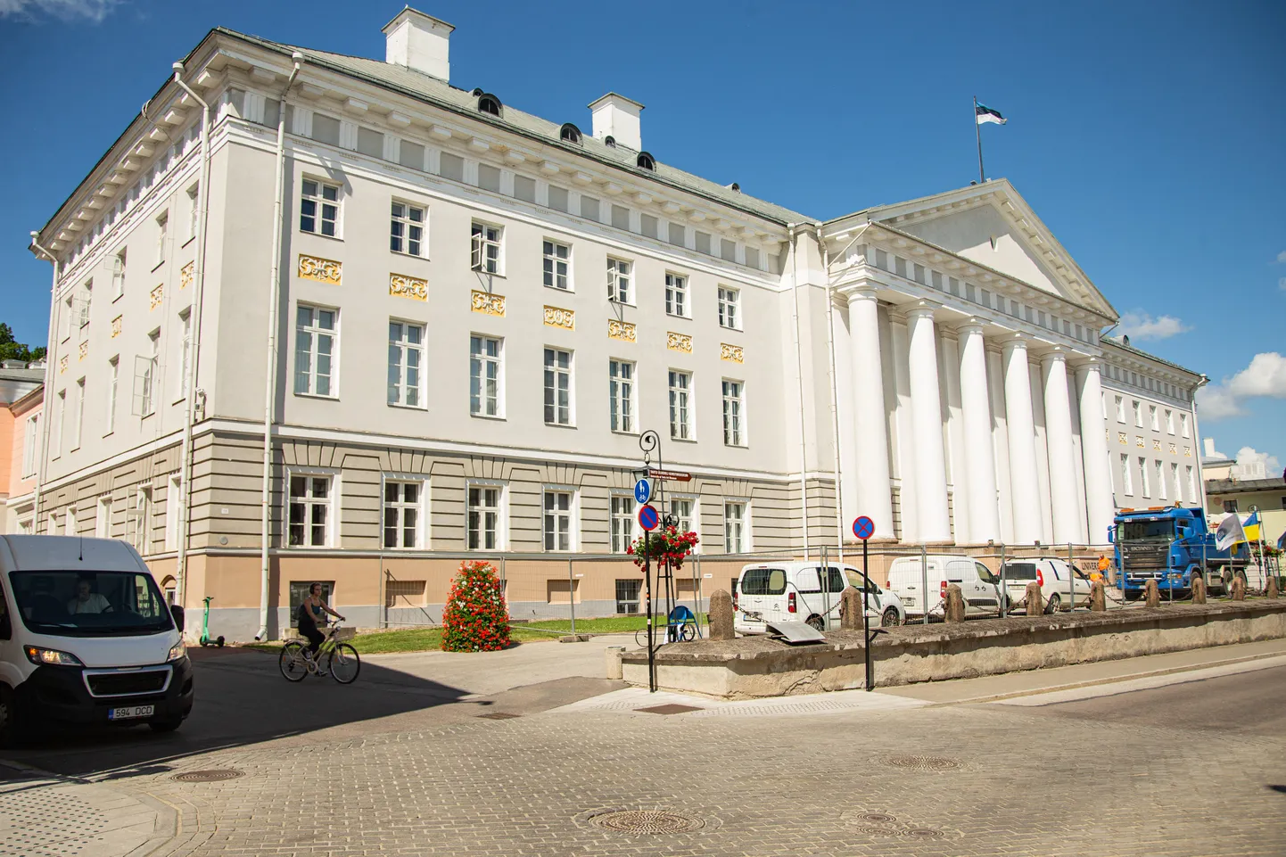 Главное здание Тартуского университета.