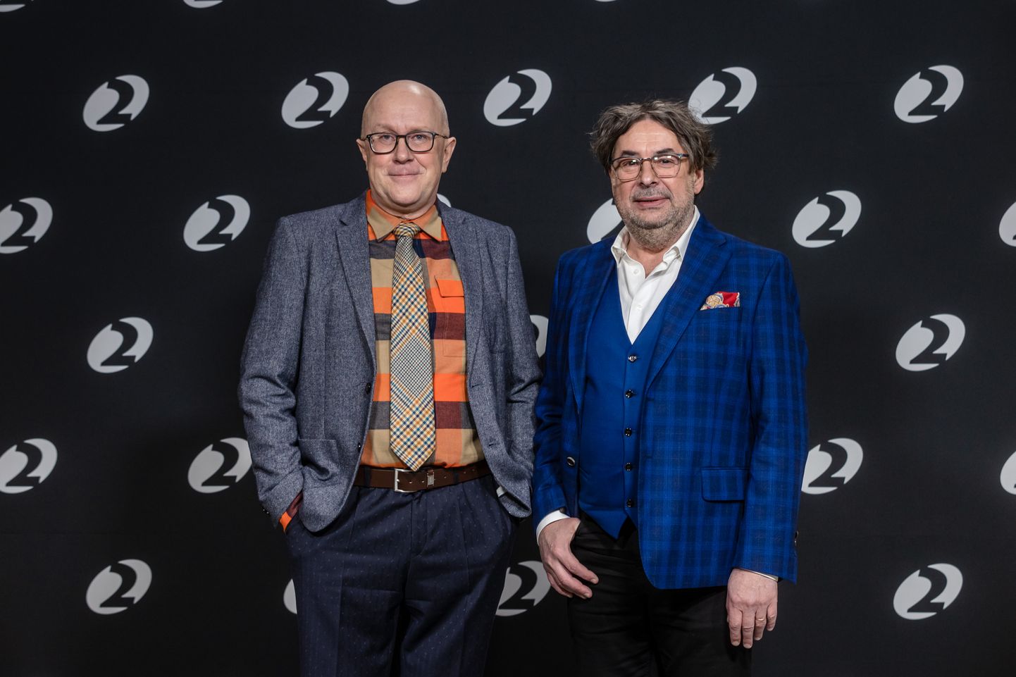 Mart Juur ja Peeter Oja hakkavad pühapäeviti Kanal 2 eetris nädalat kokku võtma humoorika saatega «Teletop»