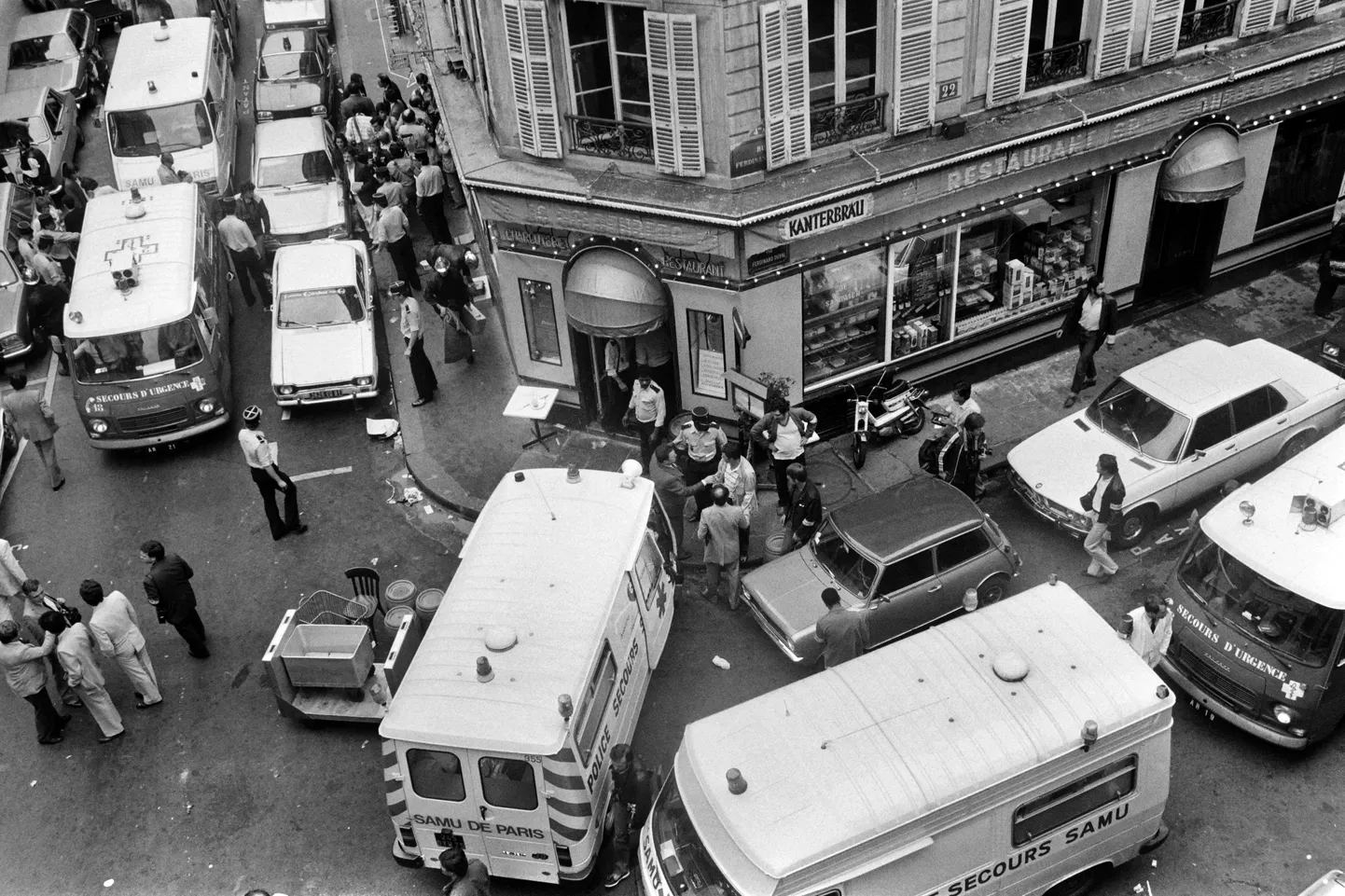 Arhiivifoto Pariisi 1982. aasta terrorirünnaku toimumispaigast.