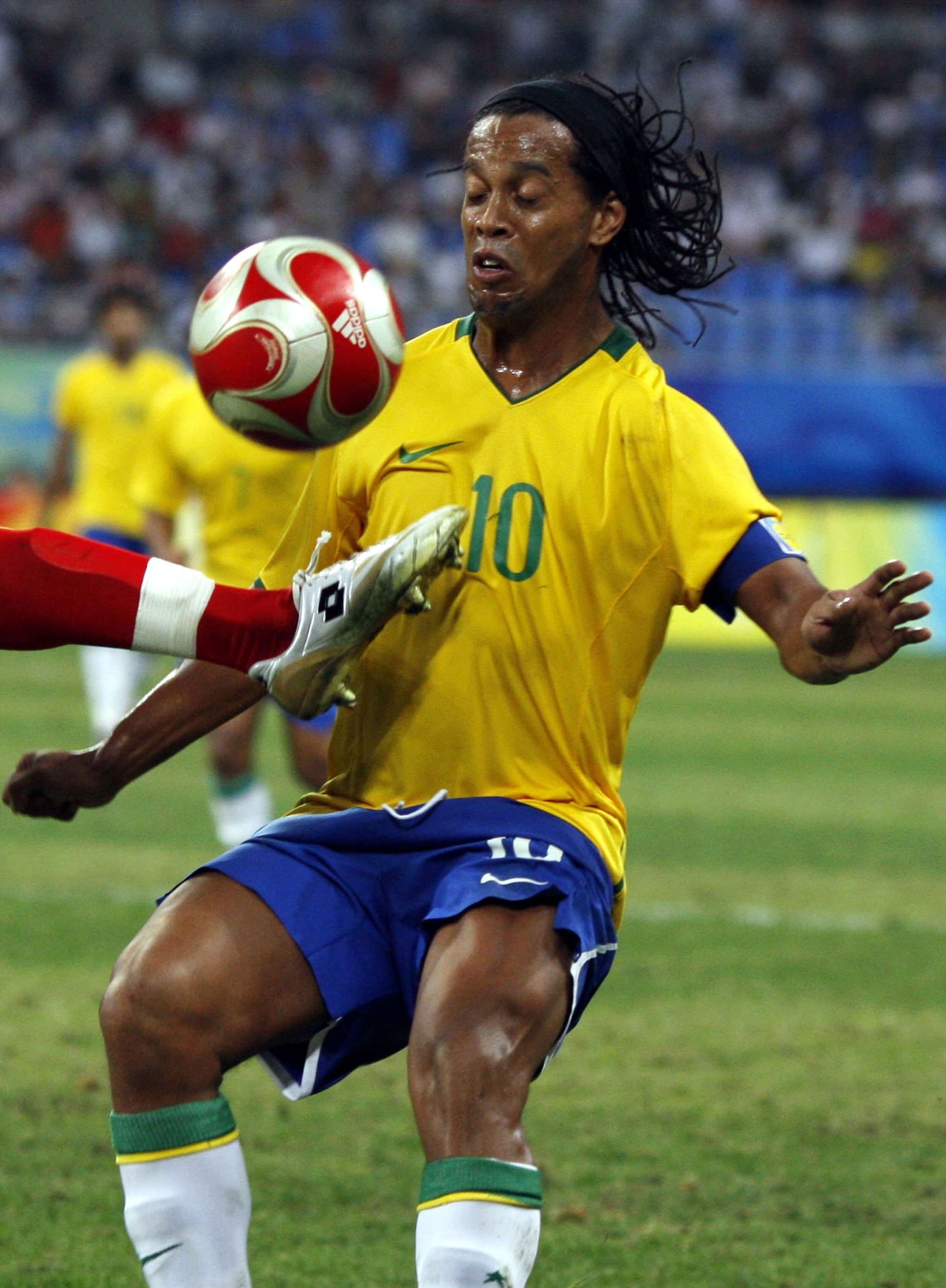 Ronaldinho Brasiilia koondise särgis.