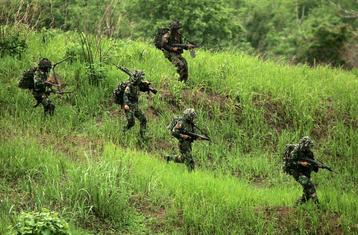 Indoneesia sõjaväelased õppustel.