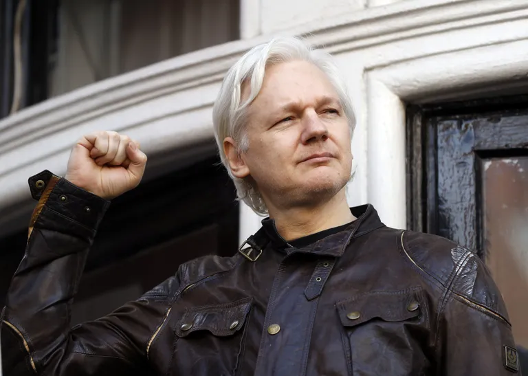 Julian Assange 2017 Ecuadori saatkonnas