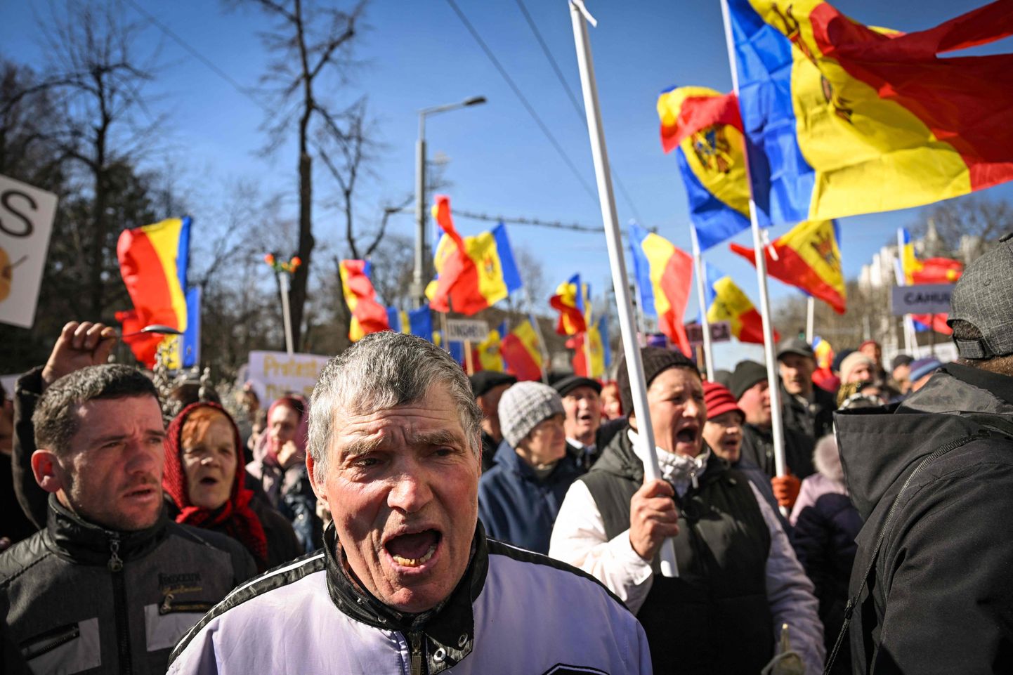Moldova opositsioonipartei saadiku korraldatud valitsusevastased meeleavaldused riigi pealinnas Chișinăus.