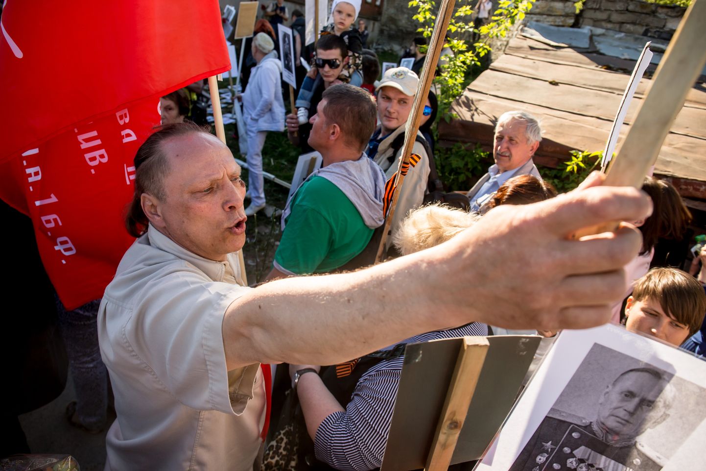 Сергей Чаулин на митинге 9 мая 2016 года в Таллинне.