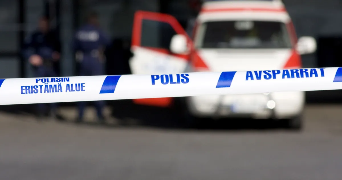 Soomes sai hotelli ees plahvatanud kaubiku põlengus surma kaks inimest