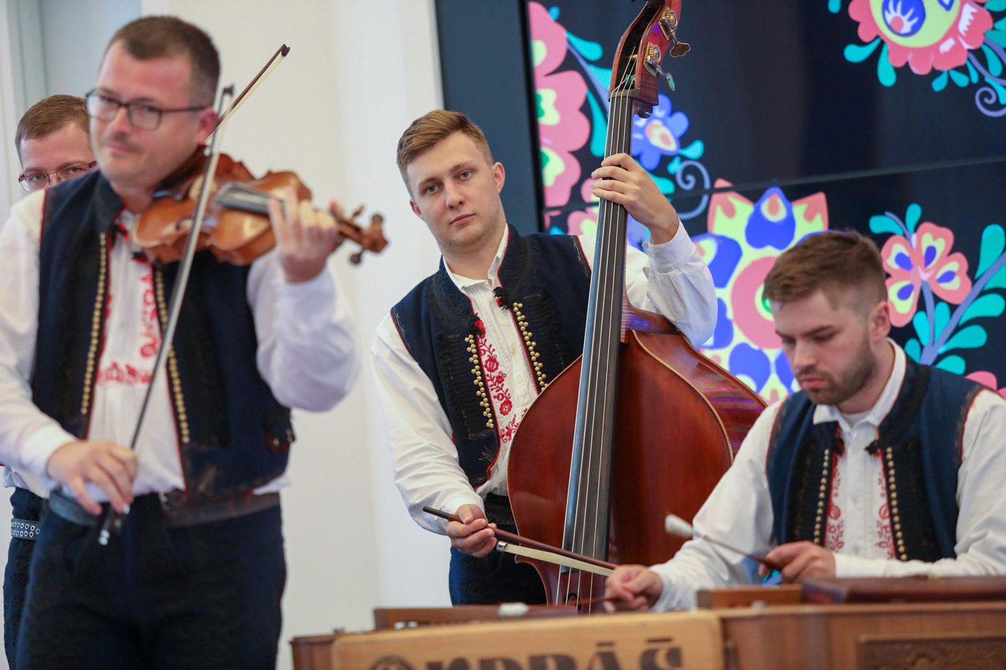 Täna algas rohkem kui nädala kestev festival Kammalammas, mille avas Tšehhi ansambel Ondráš.
