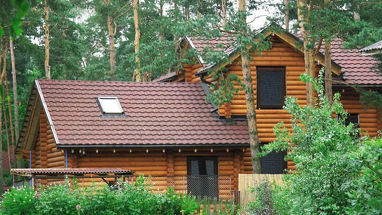 Крыша из металлочерепицы Metrotile – очень популярна в странах Скандинавии, а, там,  как известно, выбирают только самое качественное. www.vinteko.lv 