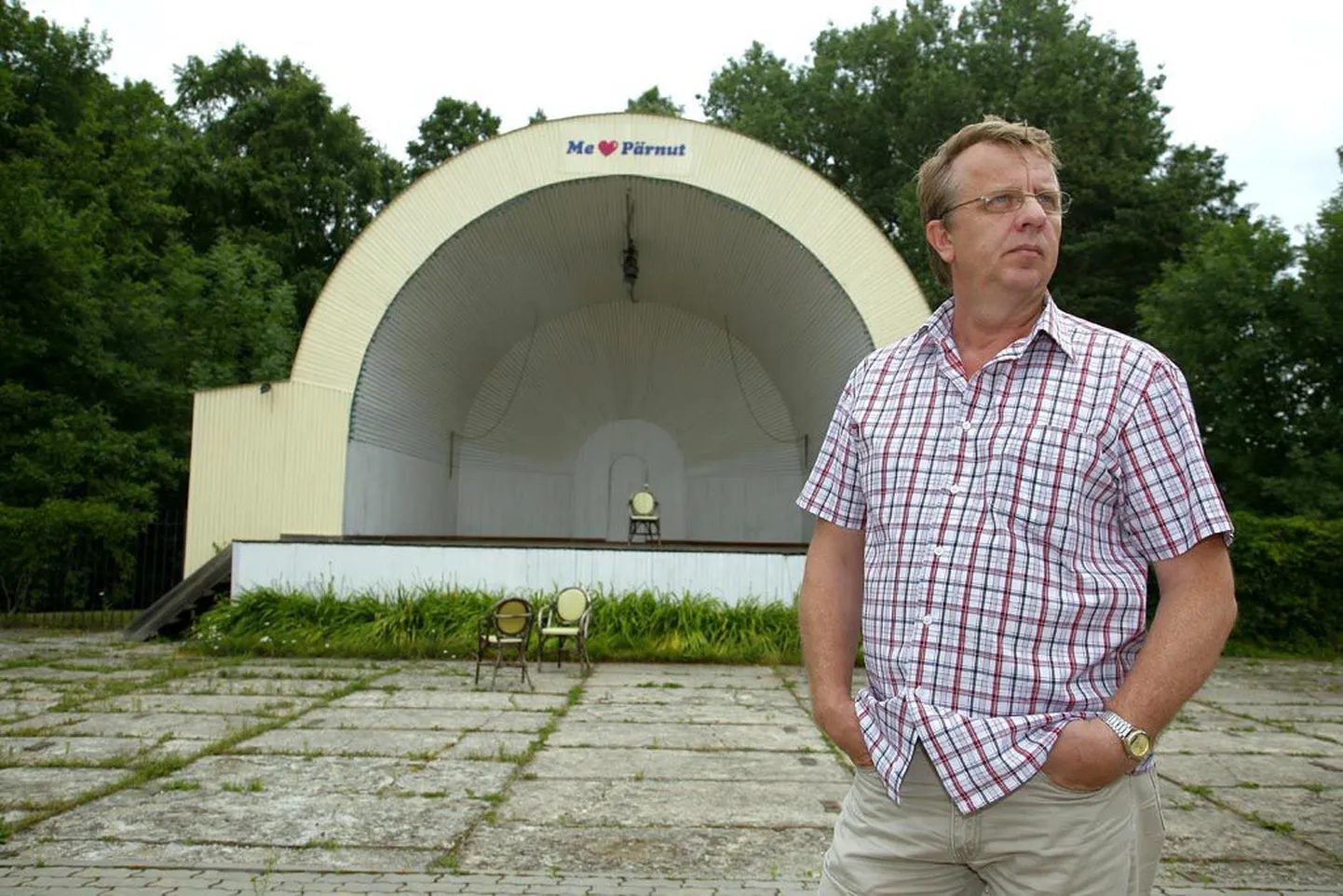 Pärnu linnavalitsuse majandusosakonna juhataja Mait Talvoja ütleb, et tehniliselt kõlakoda halvas seisus pole, pigem jätab soovida ehitise välisilme. Lauad mädanenud ei paista, katus on korralik ja terve, mis tähendab, et hoone ei lagune.