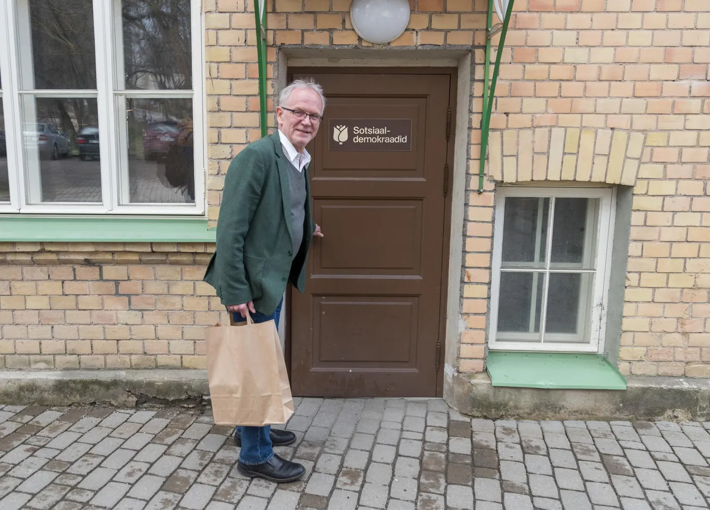 Eiki Nestori sõnul ajendasid komisjoni looma valimiskulud: kui näed, et konkurent teeb reklaami sinust kaks korda mahukamalt, aga paberite järgi kulutab vähem raha, siis tekib küsimusi.