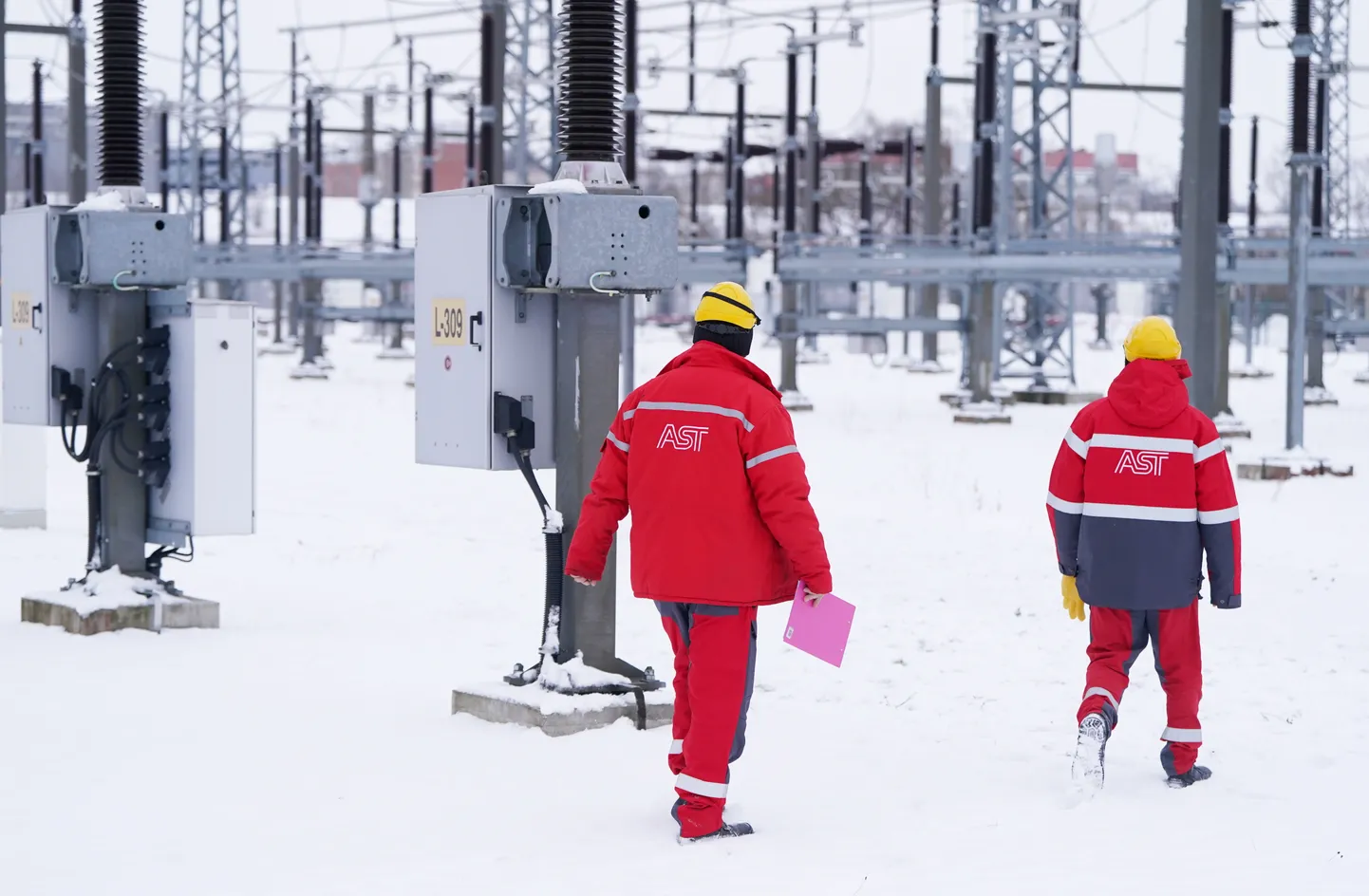 Rēzeknes apakšstacijā notiek atslēgšanās no Krievijas apvienotās energosistēmas