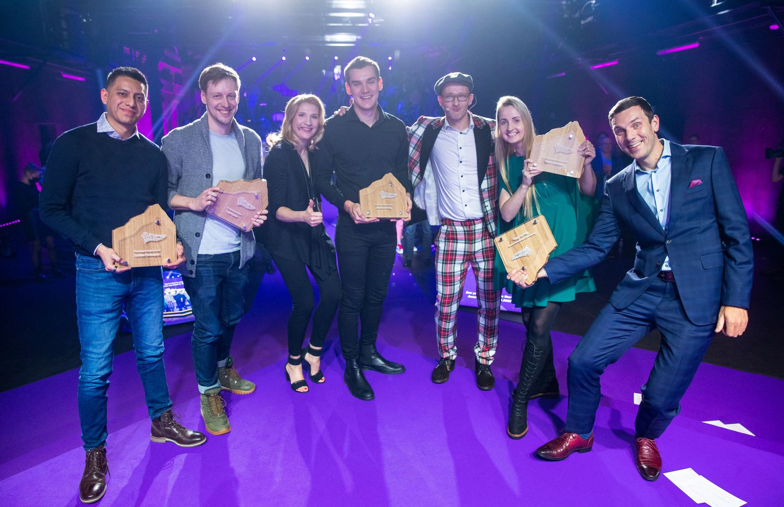 Võitjate ühispilt Eesti Startup Auhindade 2022 galalt.