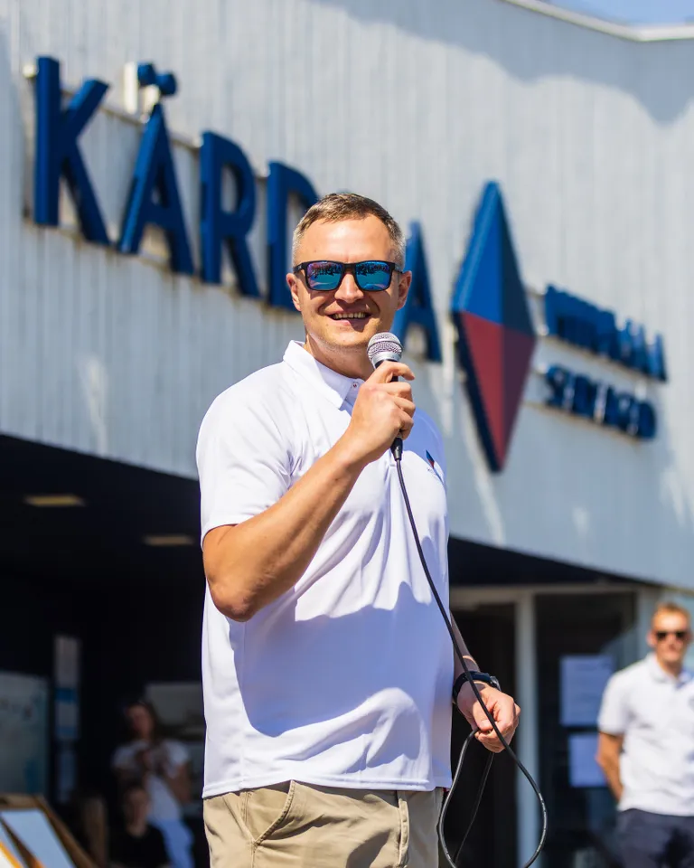 Raido Randmaa Kärdla sadama 10. sünnipäeval