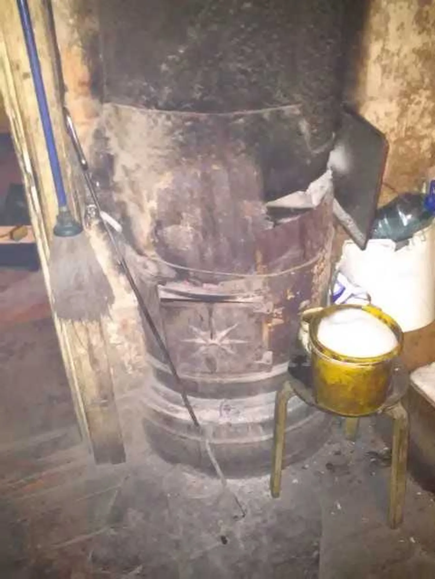 Katkine ahi.