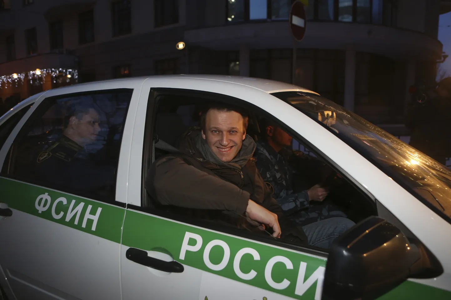 Aleksei Navalnõi täna hommikul kohtusse saabumas.