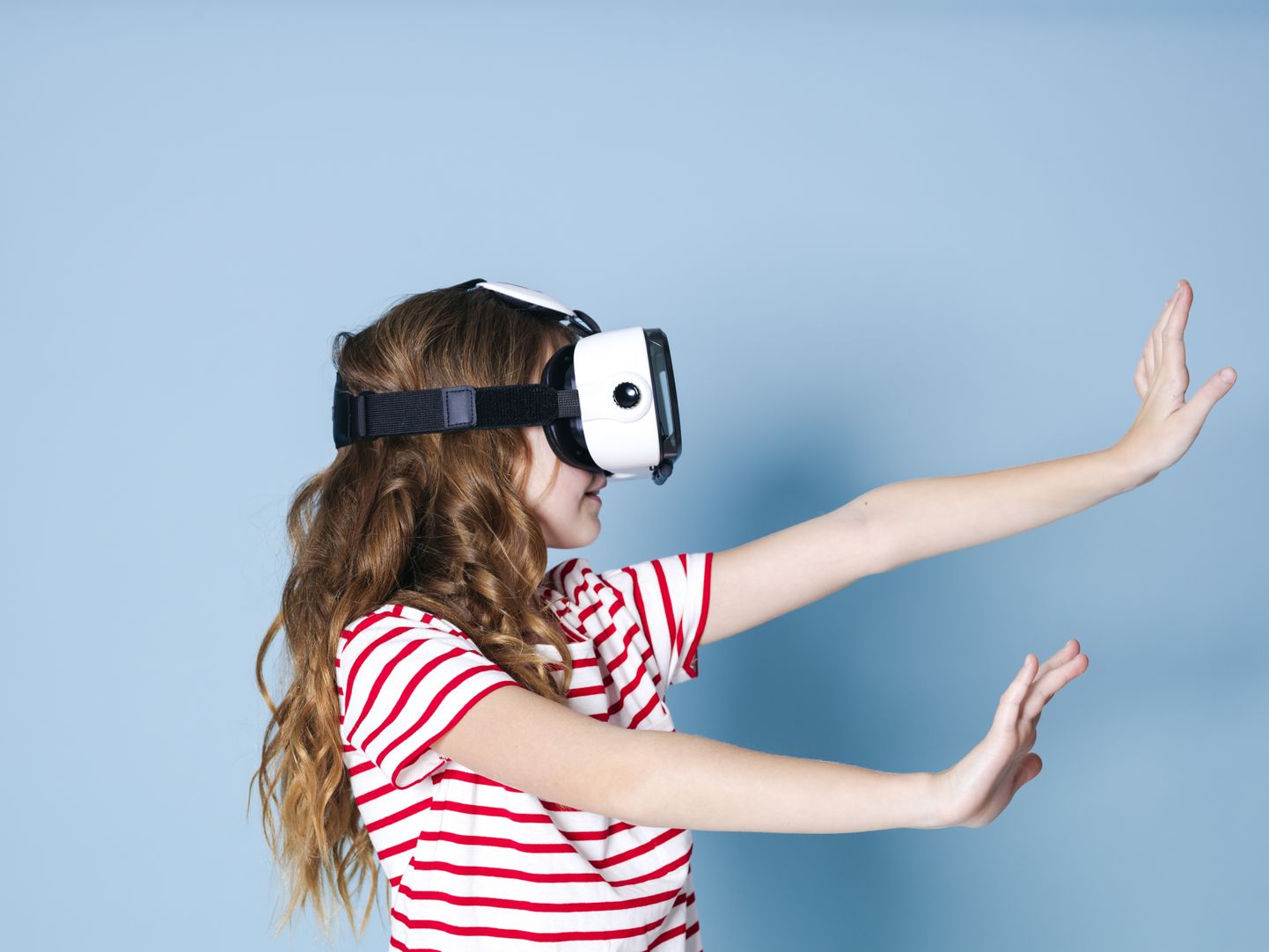 Virtuaalreaalsus võib aidata tähelepanu valult eemale juhtida.