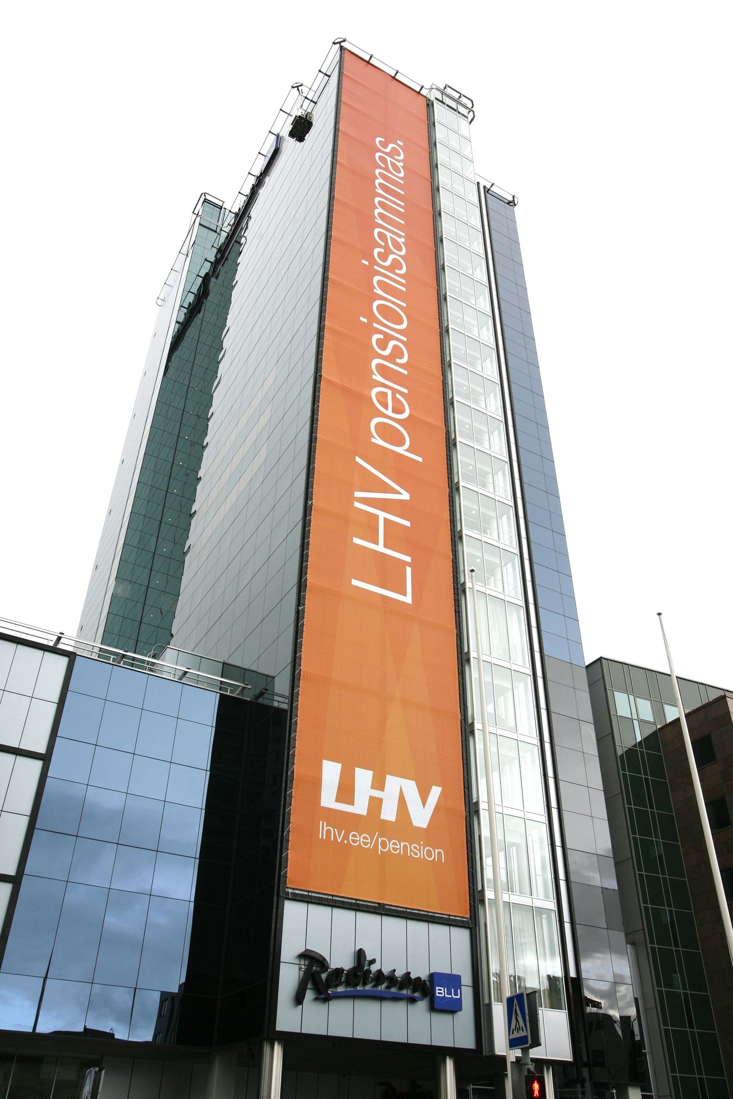 LHV pensionisammaste reklaam Radissoni hotellil.