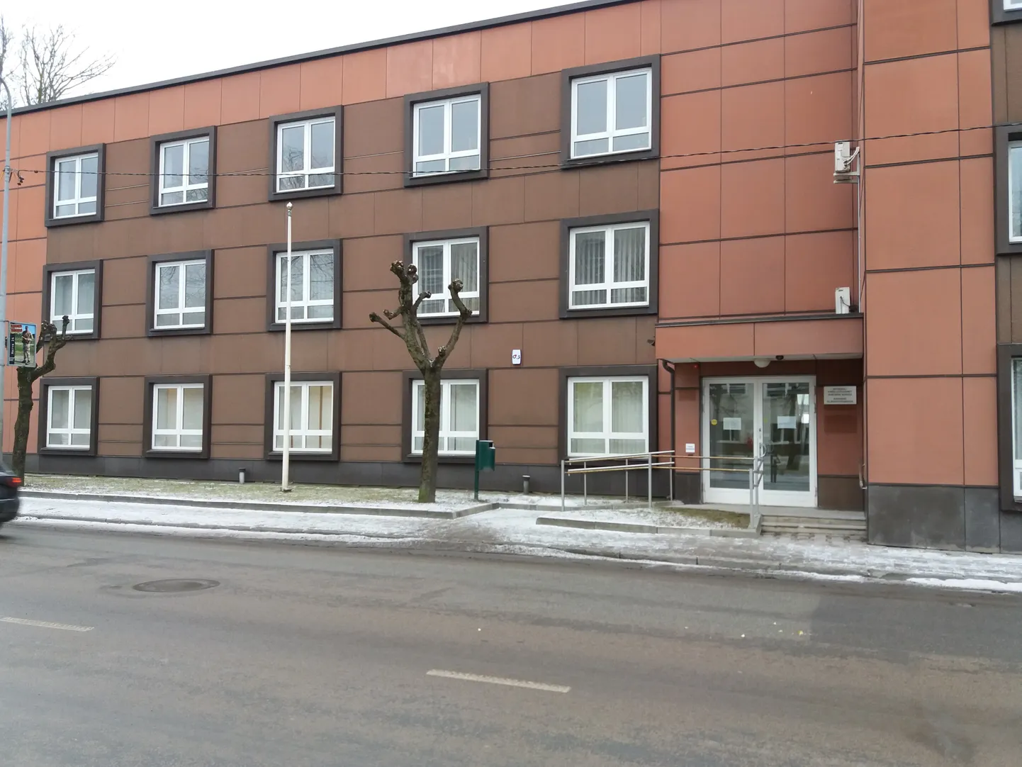 Sotsiaalkindlustusameti teenindus Rakveres Tallinna tänaval.