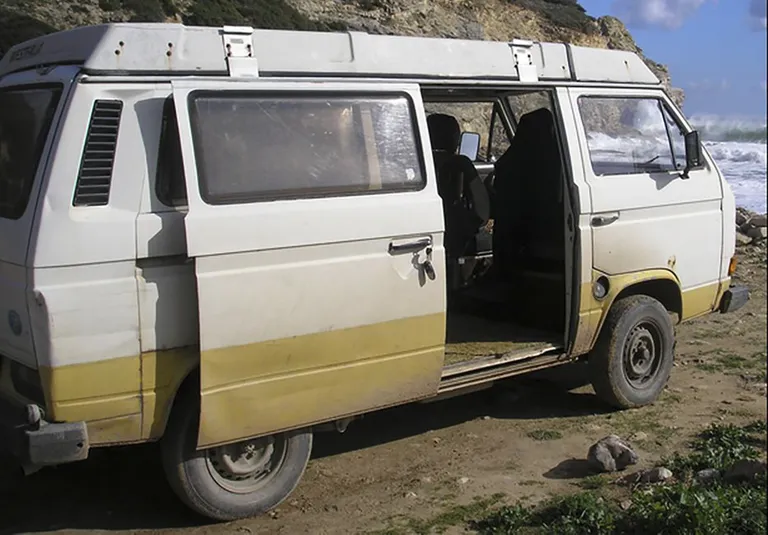 Briti politsei avaldatud foto autost, mida 2007. aastal kasutas Portugalis Praia da Luzis Madeleine McCanni kadumises nüüd kahtlustatav sakslane.