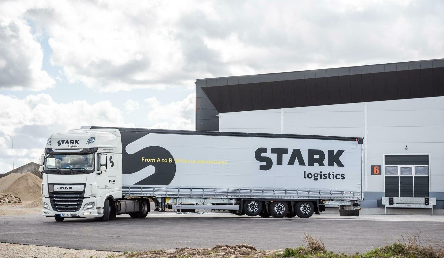 Truck of Stark Logistics.